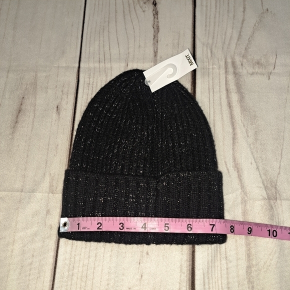 3 FOR 12 SALE Mix It Knit Beanie Metallic Black - Picture 2 of 4